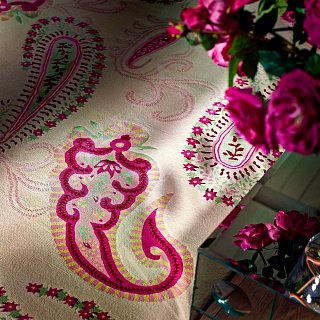PAISLEY